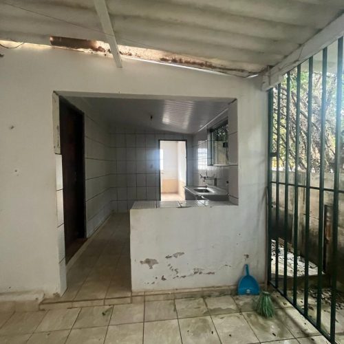 13B62A0C-9251-4499-950F-4D049A475E5B