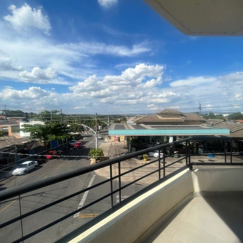 2E21B2D0-4CA0-4B02-9A0D-B0537D979CC4