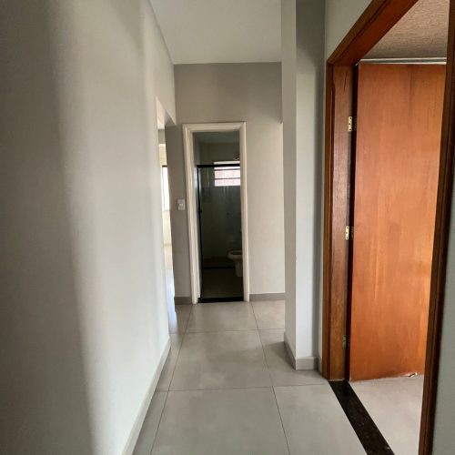 4A5165F6-9D3E-41D8-8A9B-DF58C03E3742